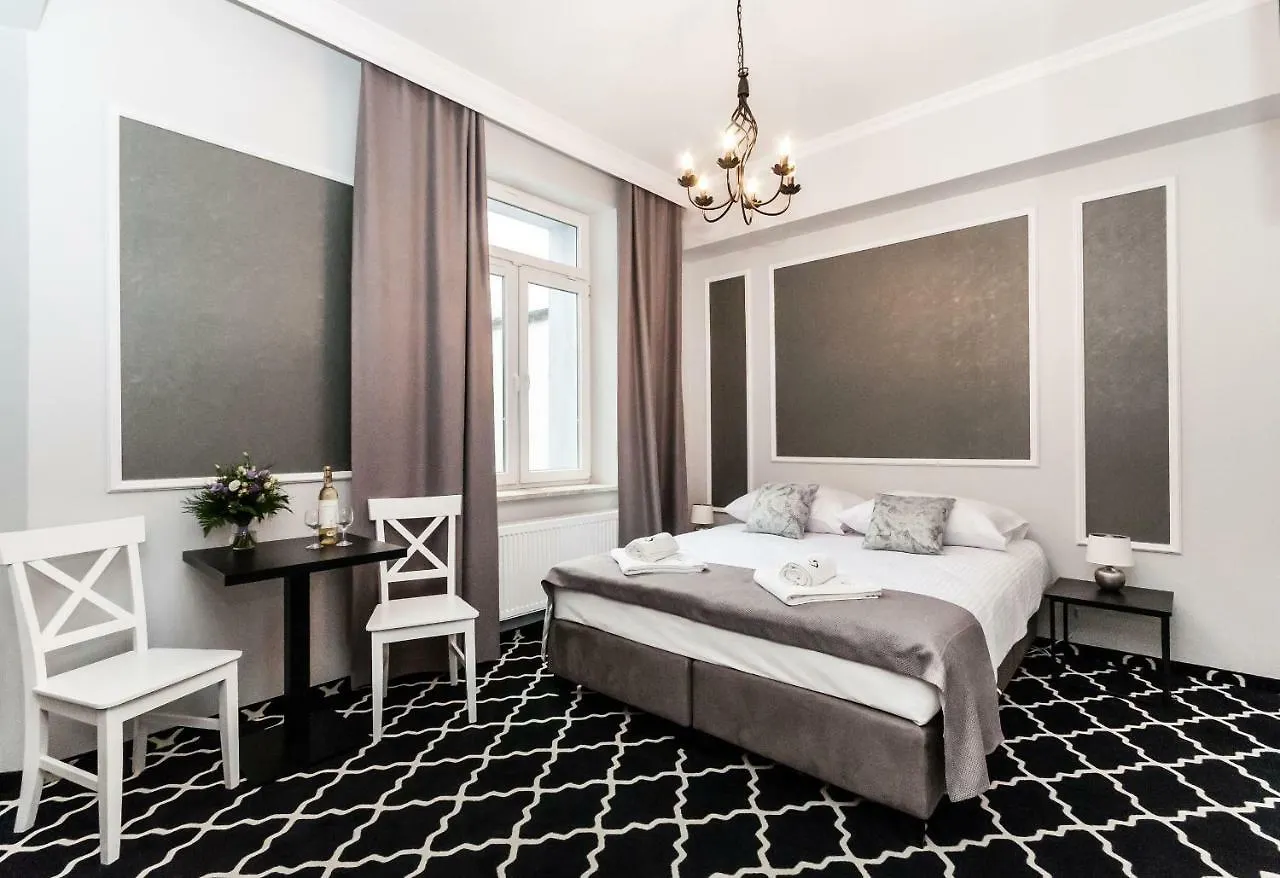 Apartamenty L5 Krakow 3*,