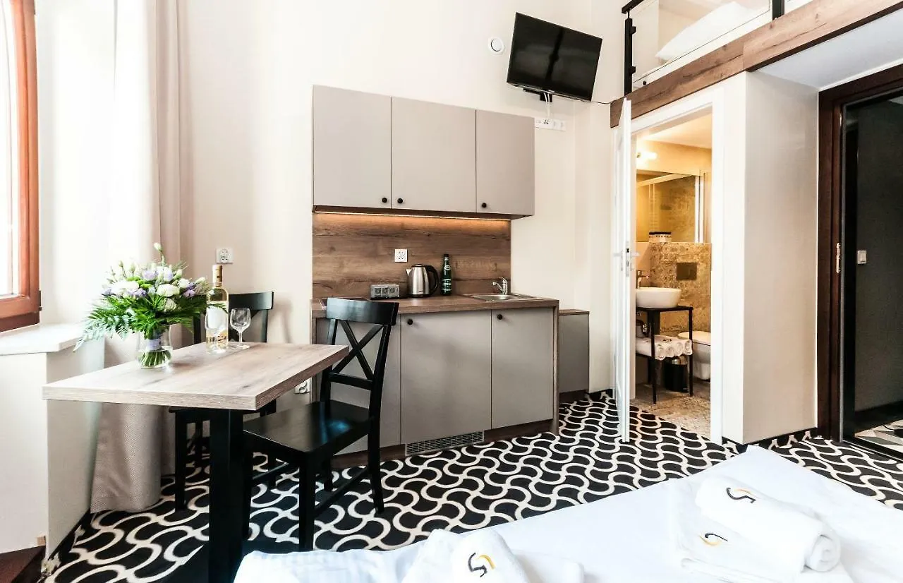 Apartamenty L5 Krakow 3*,  Poland