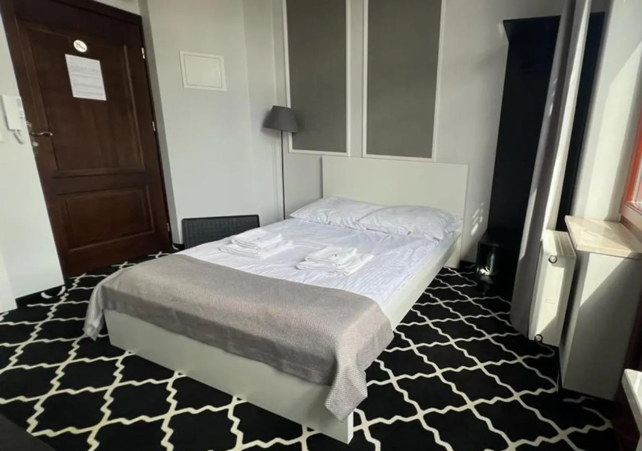 Apartamenty L5 Krakow 3*,  Poland