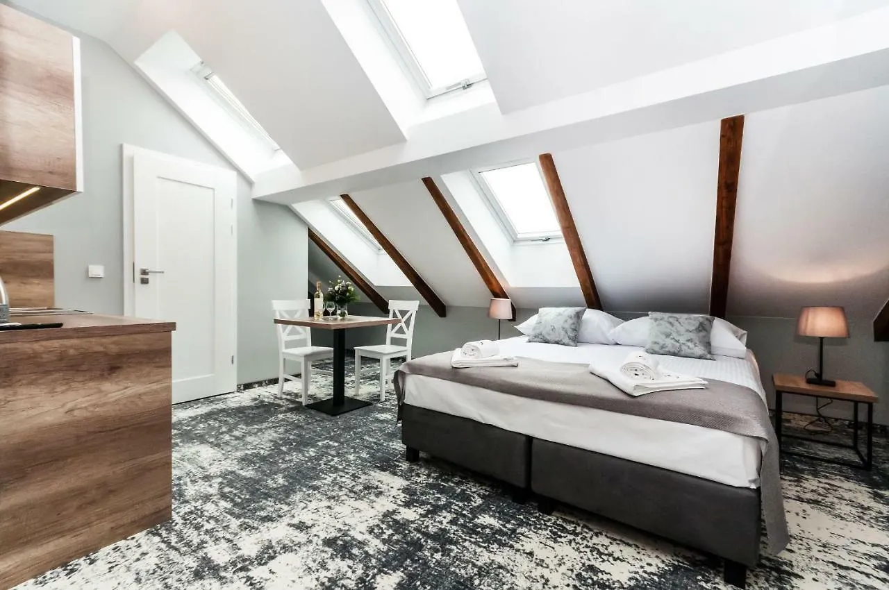 Apartamenty L5 Krakow 3*,